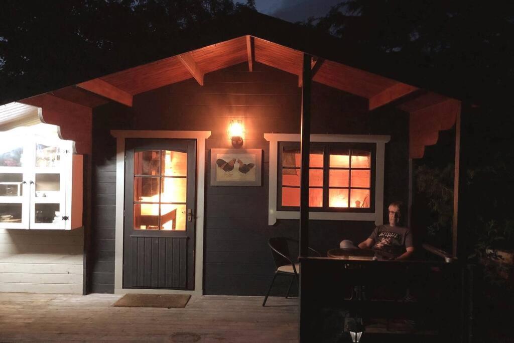 BenthamUnique Tiny House Near 3 Peaks - The Zedshedアパートメント エクステリア 写真